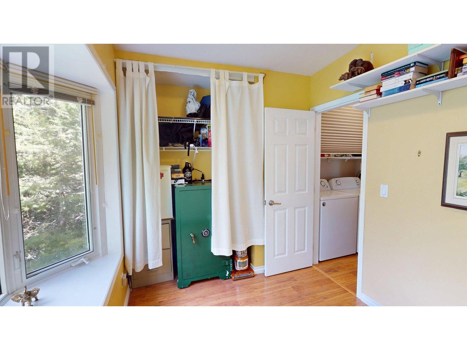891 Monte Vista Drive Unit# 38, Rossland, British Columbia  V0G 1Y0 - Photo 18 - 10348609