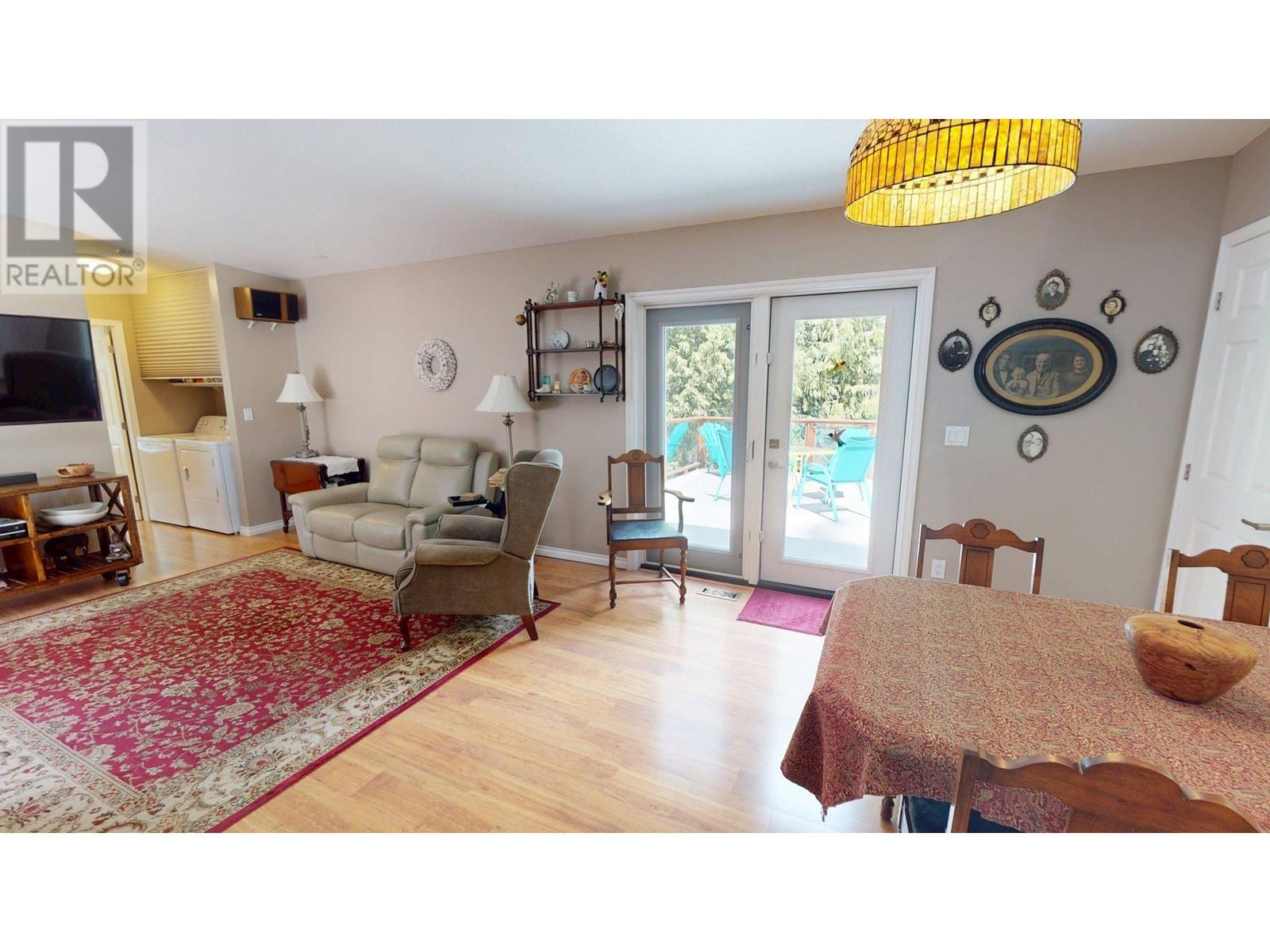 891 Monte Vista Drive Unit# 38, Rossland, British Columbia  V0G 1Y0 - Photo 6 - 10348609