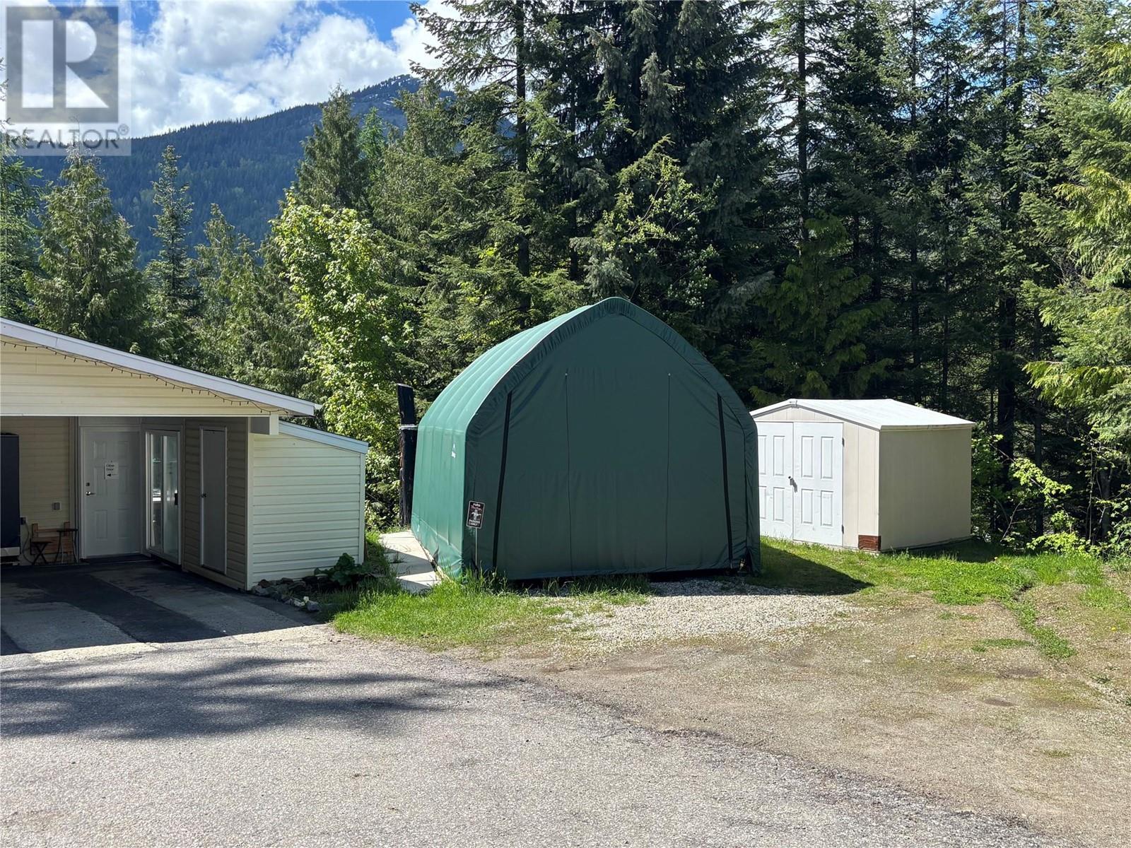 891 Monte Vista Drive Unit# 38, Rossland, British Columbia  V0G 1Y0 - Photo 36 - 10348609