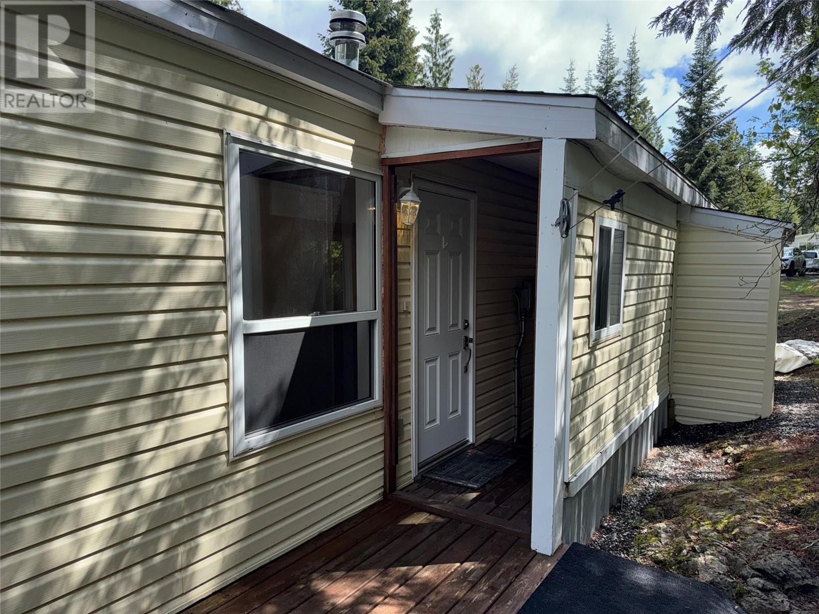 891 Monte Vista Drive Unit# 38, Rossland, British Columbia  V0G 1Y0 - Photo 22 - 10348609