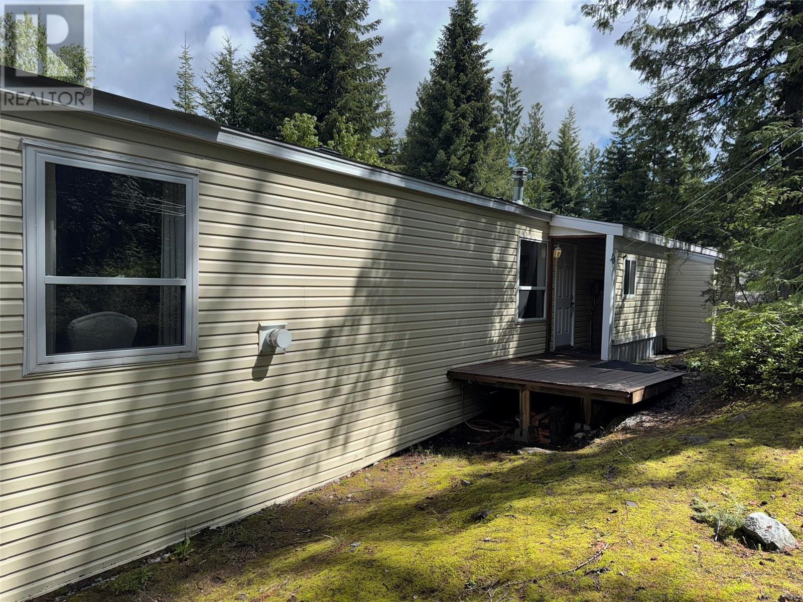 891 Monte Vista Drive Unit# 38, Rossland, British Columbia  V0G 1Y0 - Photo 21 - 10348609