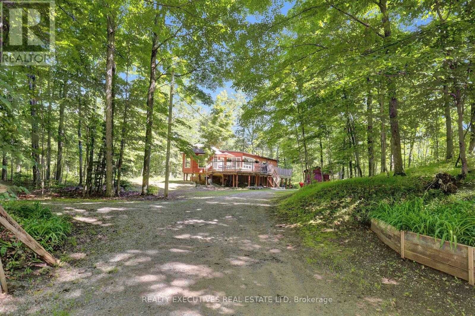 209 Maple Grove Lane, Frontenac, Ontario  K0H 2V0 - Photo 23 - X12083590