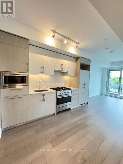 505 - 8 Manor Road W, Toronto, Ontario  M4S 2A5 - Photo 4 - C12167867