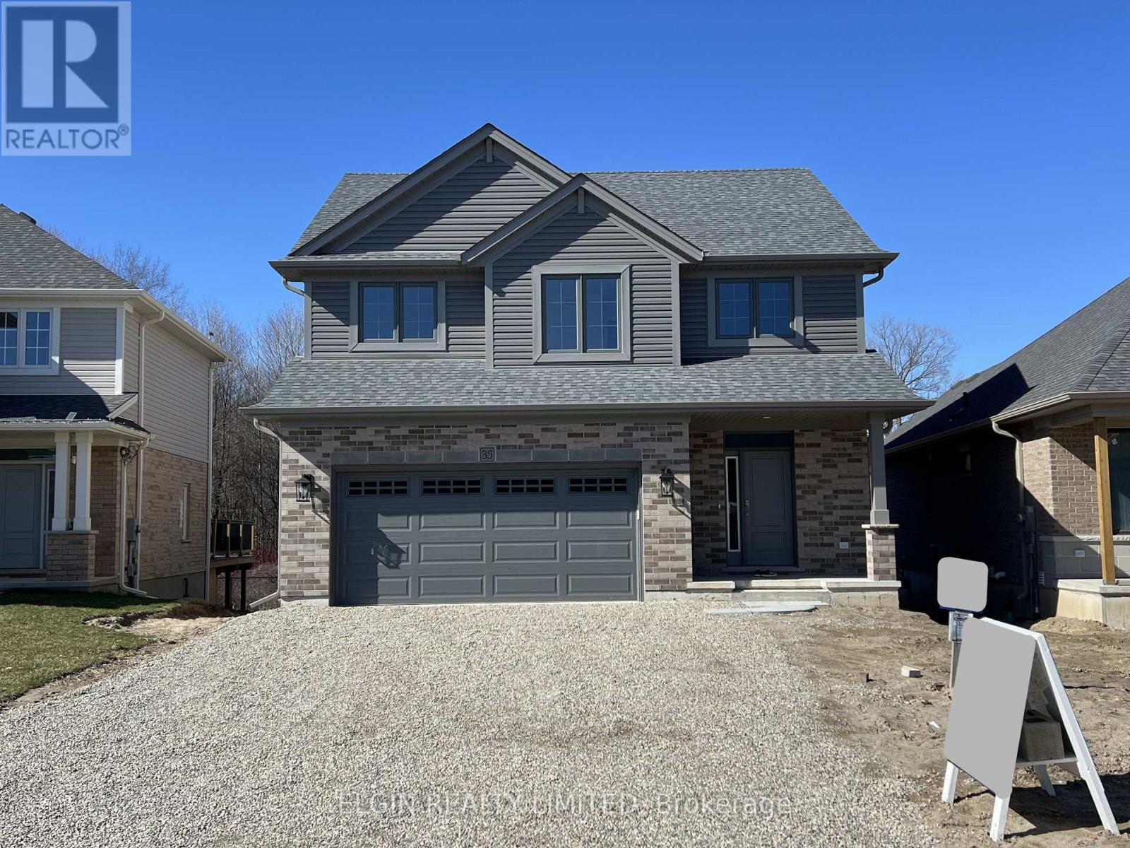 35 DUNNING WAY, St. Thomas, Ontario