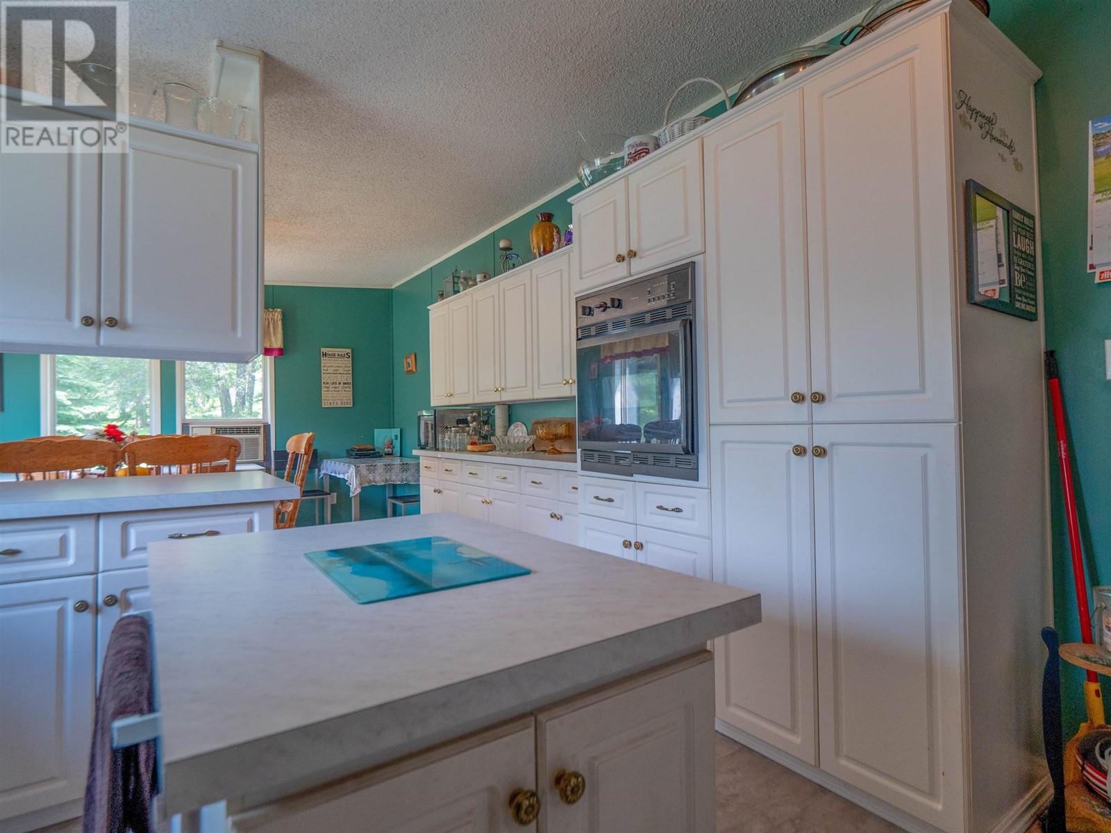 400 Mountain View Road, Mcbride, British Columbia  V0J 2E0 - Photo 20 - R2956790