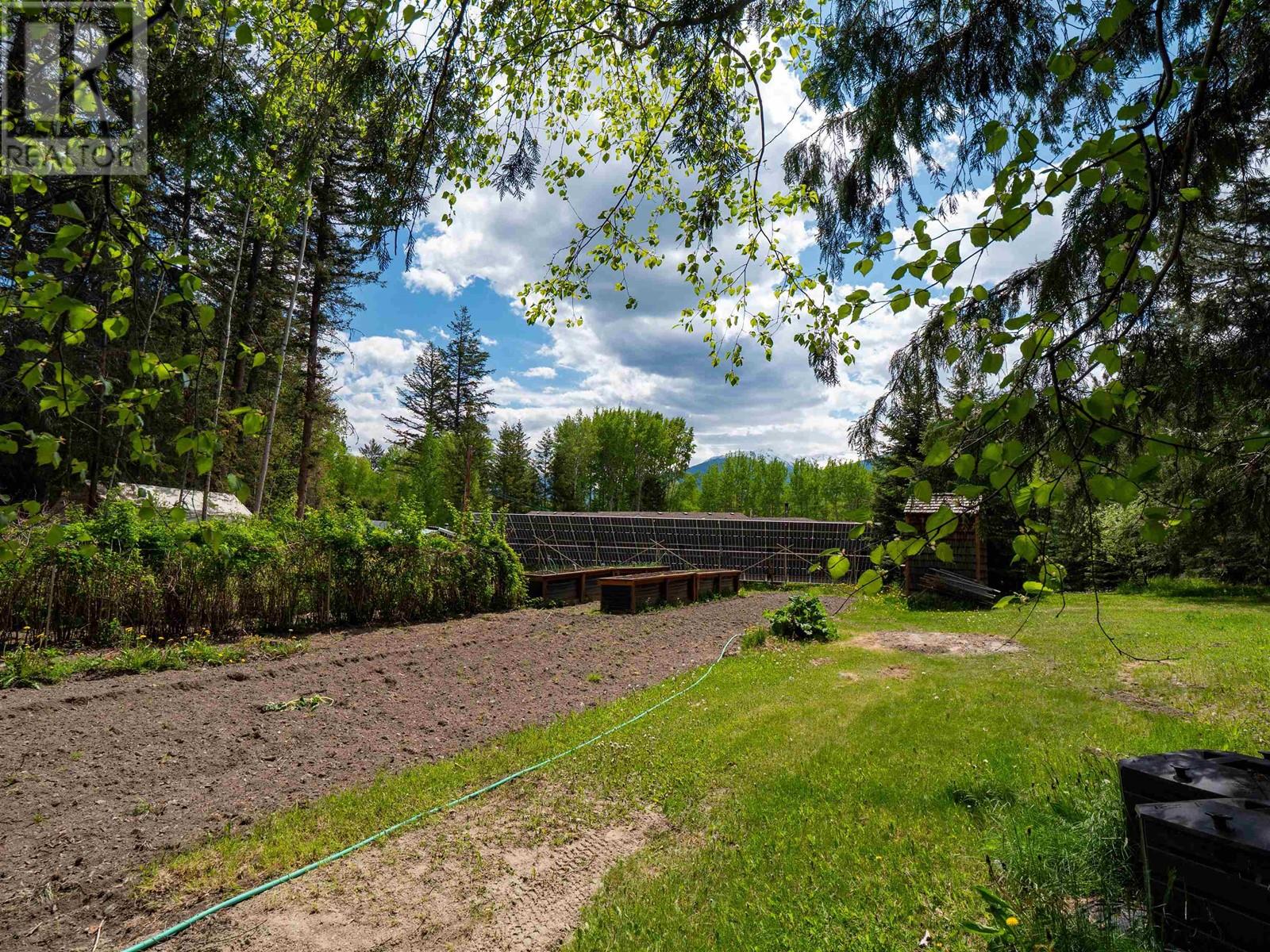 400 Mountain View Road, Mcbride, British Columbia  V0J 2E0 - Photo 37 - R2956790