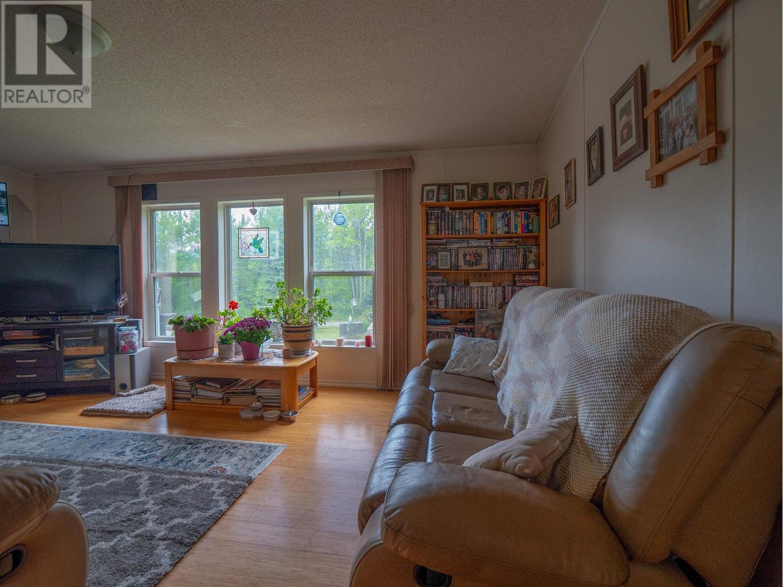400 Mountain View Road, Mcbride, British Columbia  V0J 2E0 - Photo 24 - R2956790