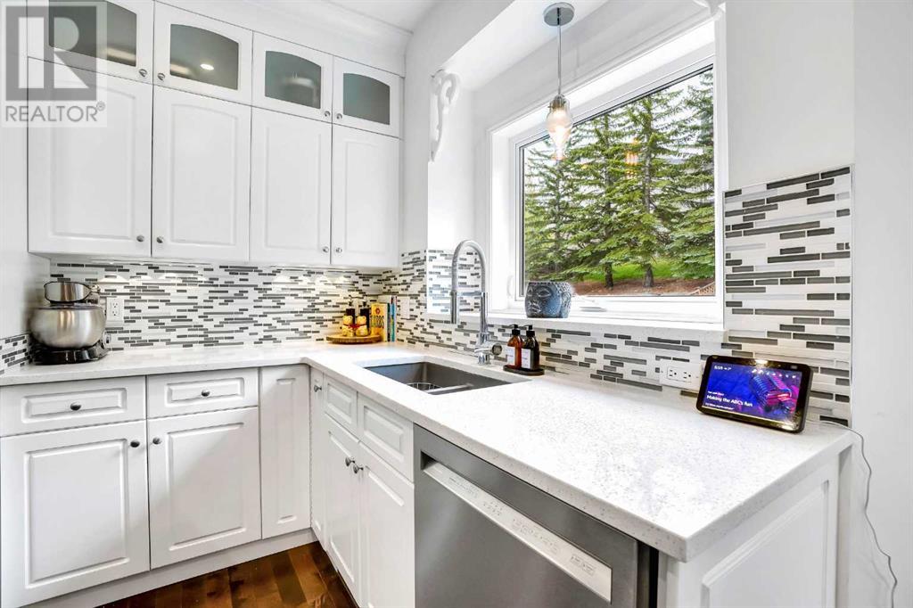 115 Patterson Drive Sw, Calgary, Alberta  T3H 3B2 - Photo 17 - A2221532