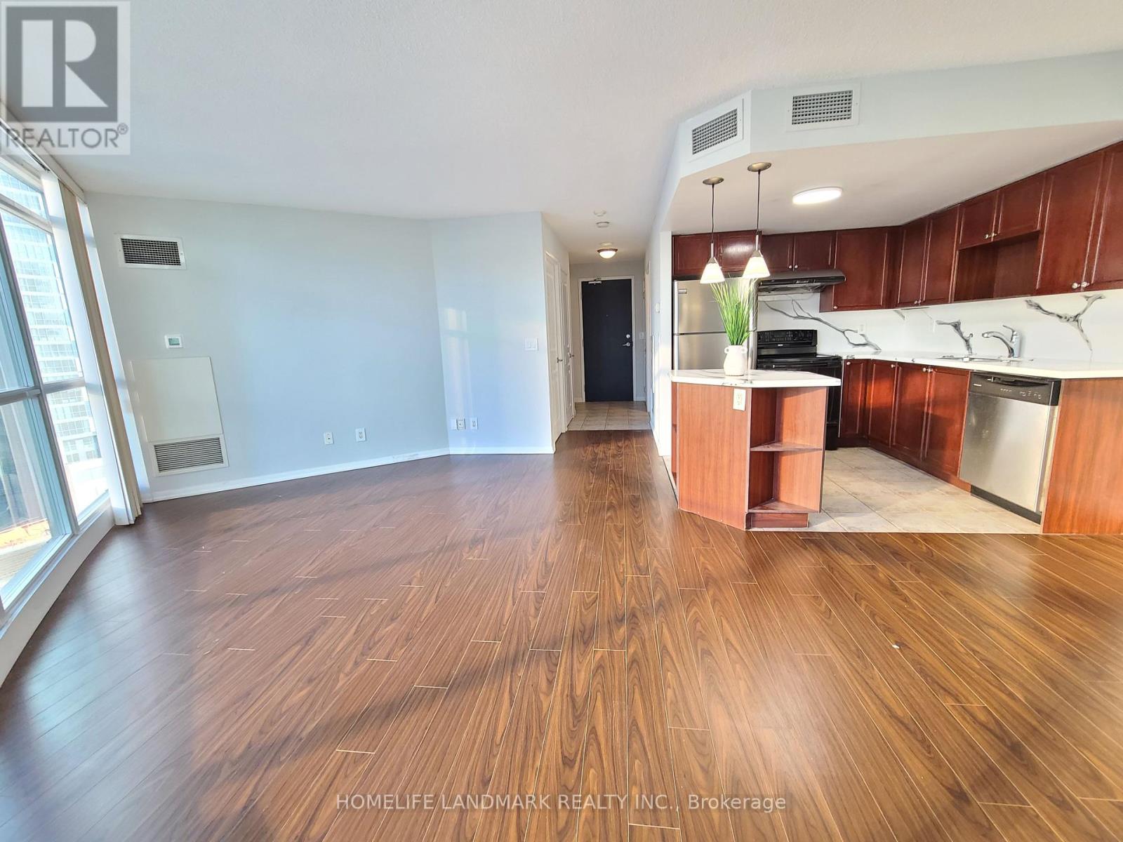 1303 - 18 Yonge Street, Toronto, Ontario  M5E 1Z8 - Photo 10 - C12172279