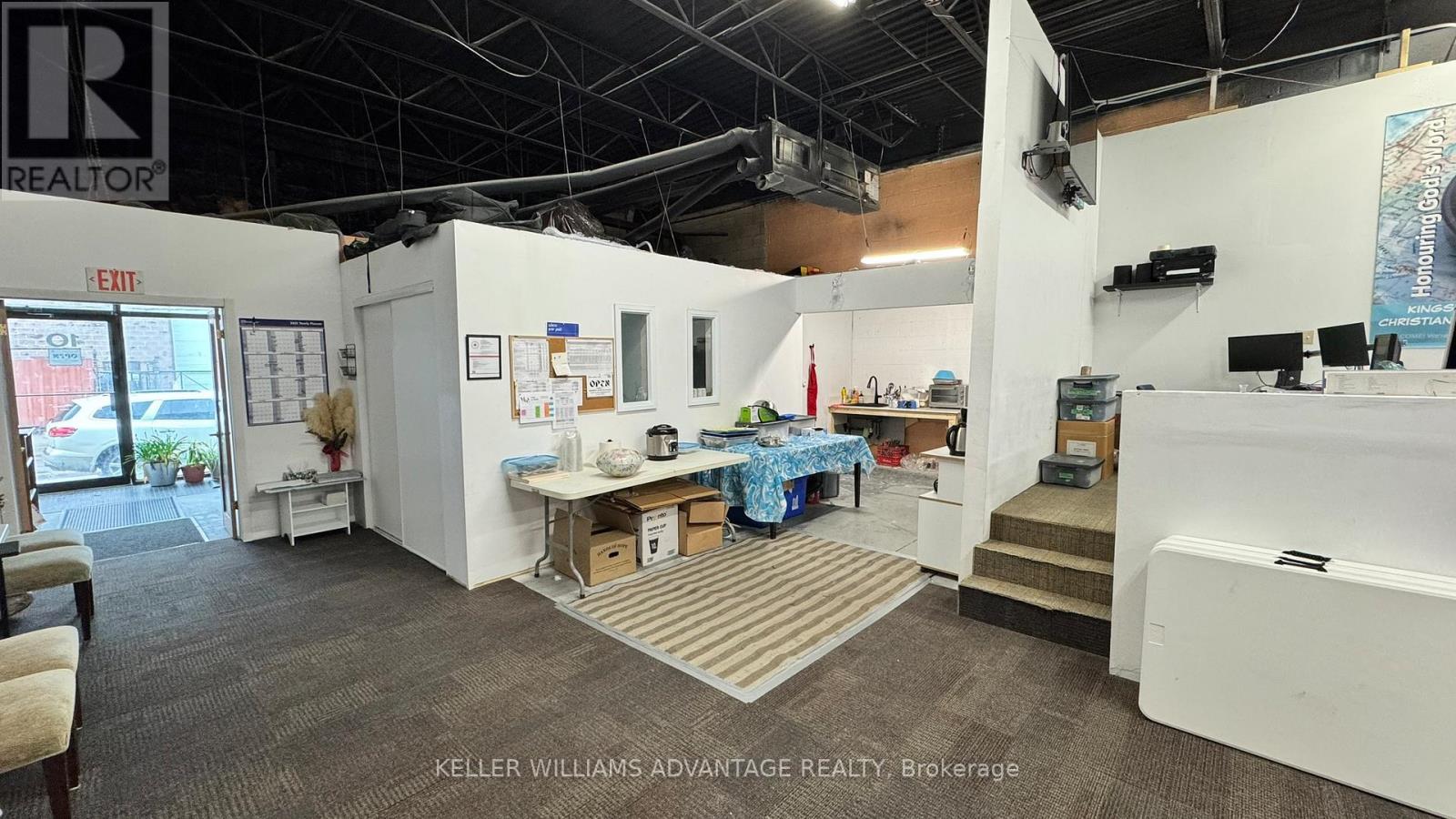 10 Malley Road, Toronto, Ontario  M1L 2E2 - Photo 4 - E12172285