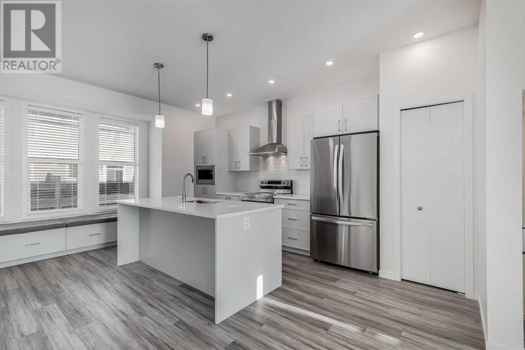 427 South Point Lane Sw, Airdrie, Alberta  T4B 5G8 - Photo 10 - A2189035