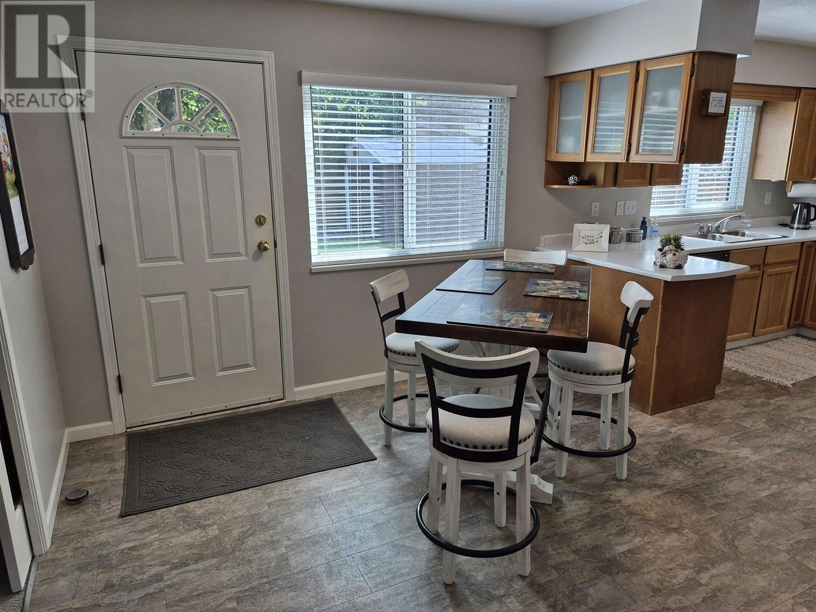 1964 Campbell Avenue, Port Coquitlam, British Columbia  V3C 4T2 - Photo 8 - R3006322