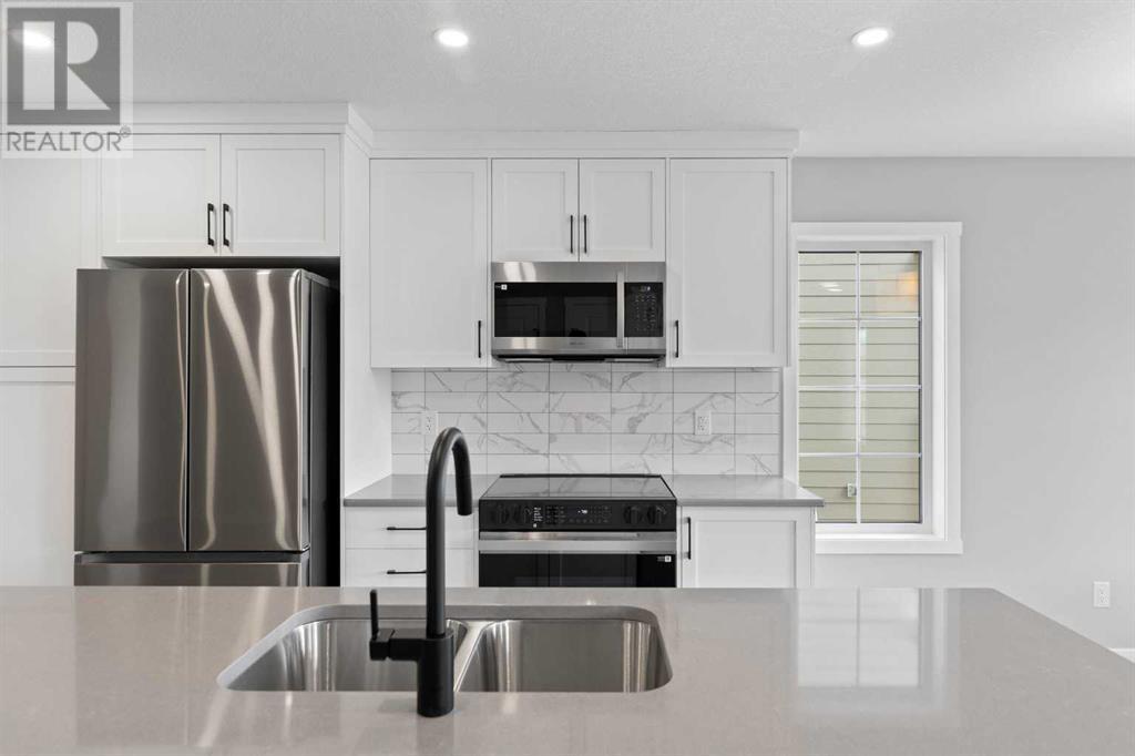225 Yorkville Boulevard Sw, Calgary, Alberta  T2X 5H6 - Photo 9 - A2210622