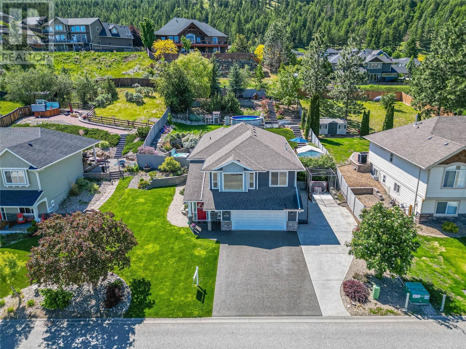 2955 Kicking Horse Drive, Kamloops, British Columbia