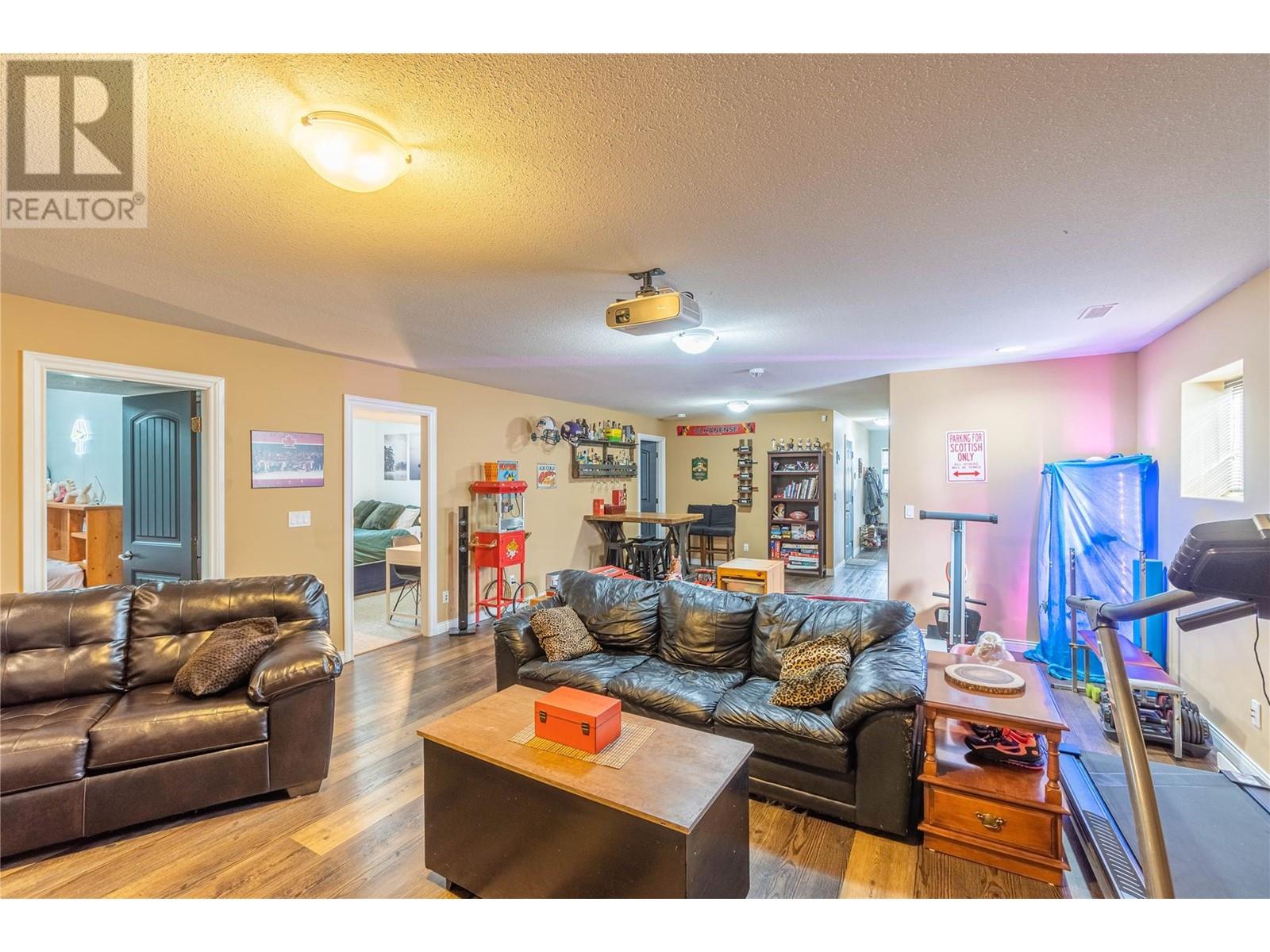 2955 Kicking Horse Drive, Kamloops, British Columbia  V2E 2L8 - Photo 29 - 10342231