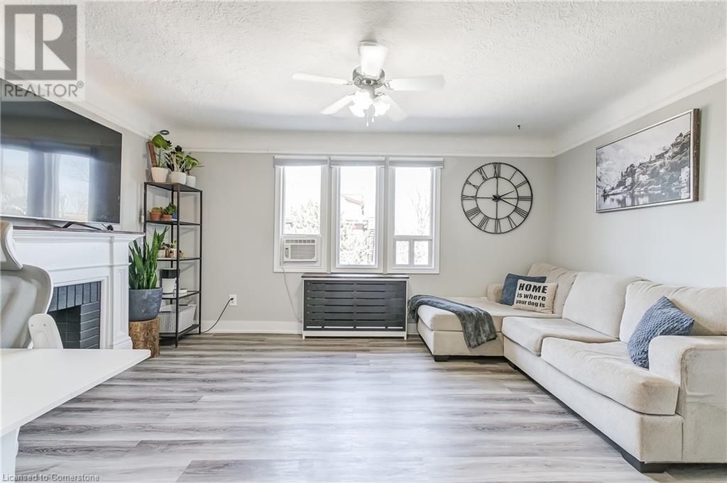 6 Vineland Avenue Unit# 22, Hamilton, Ontario  L8M 1R4 - Photo 2 - 40727204