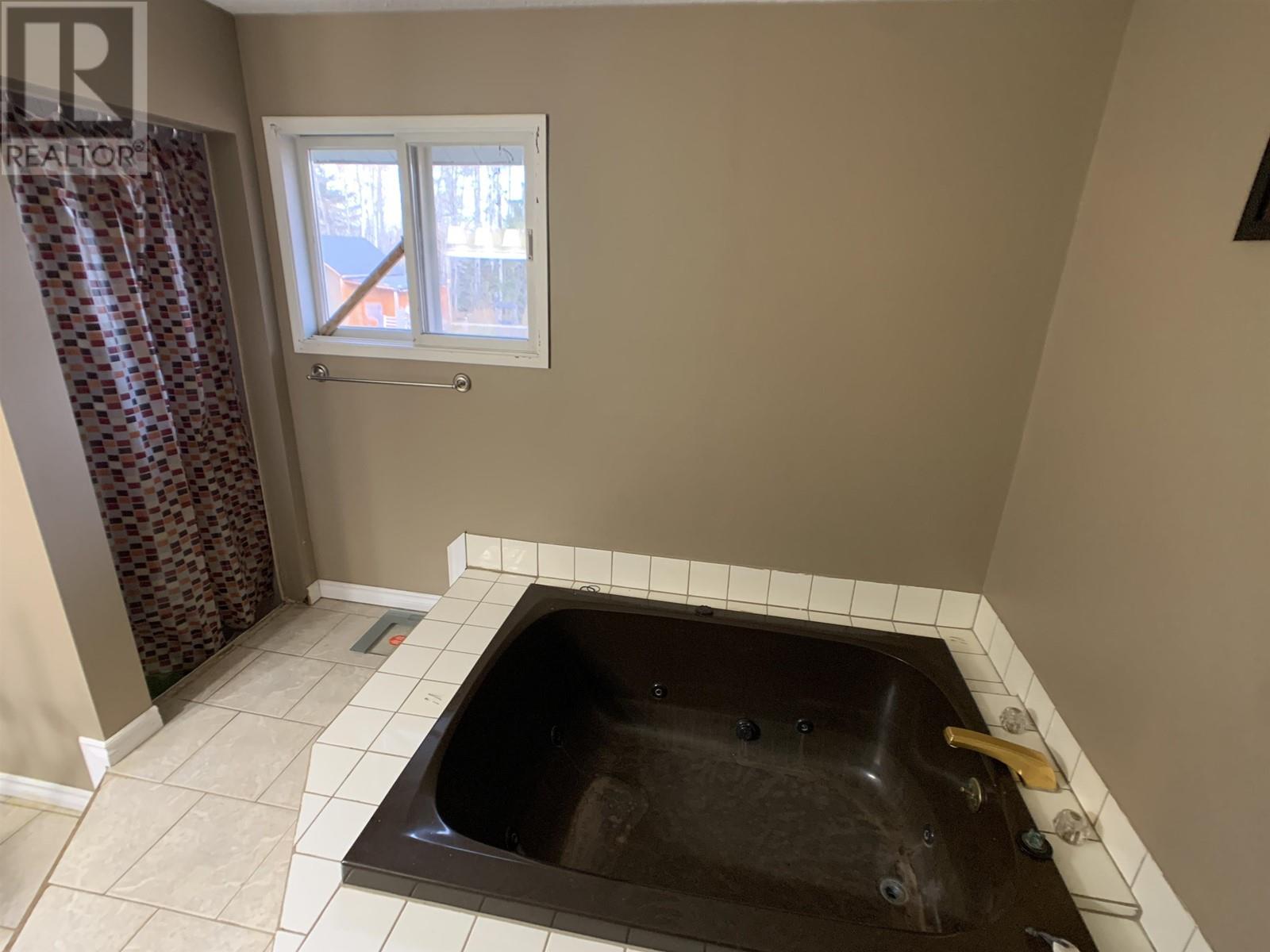 19 Raven Crescent, Fort Nelson, British Columbia  V0C 1R0 - Photo 30 - R3004461