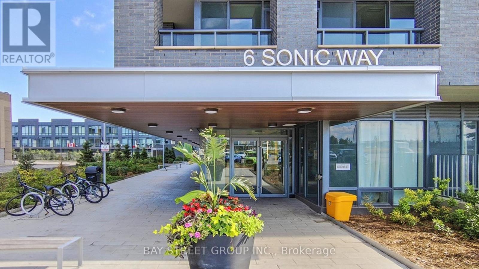 N207 - 6 SONIC WAY, Toronto, Ontario