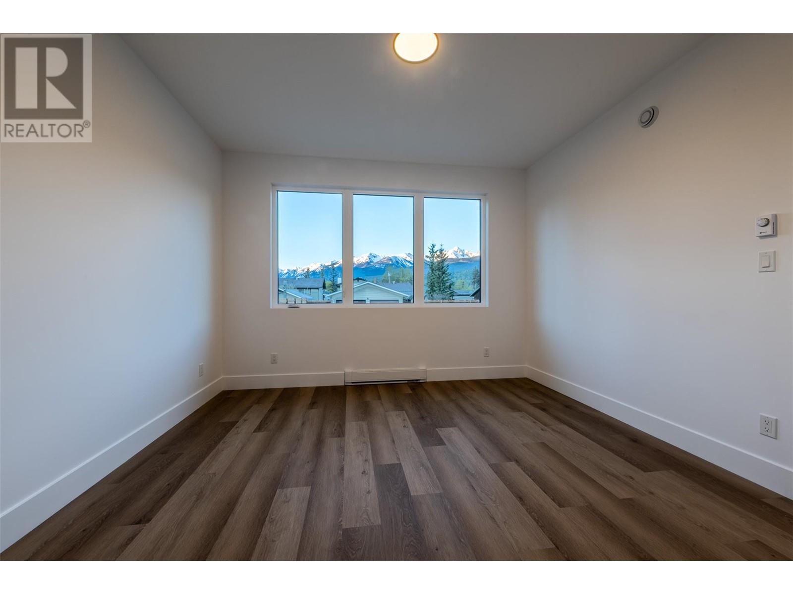 804 9th Street S, Golden, BC V0A1H0