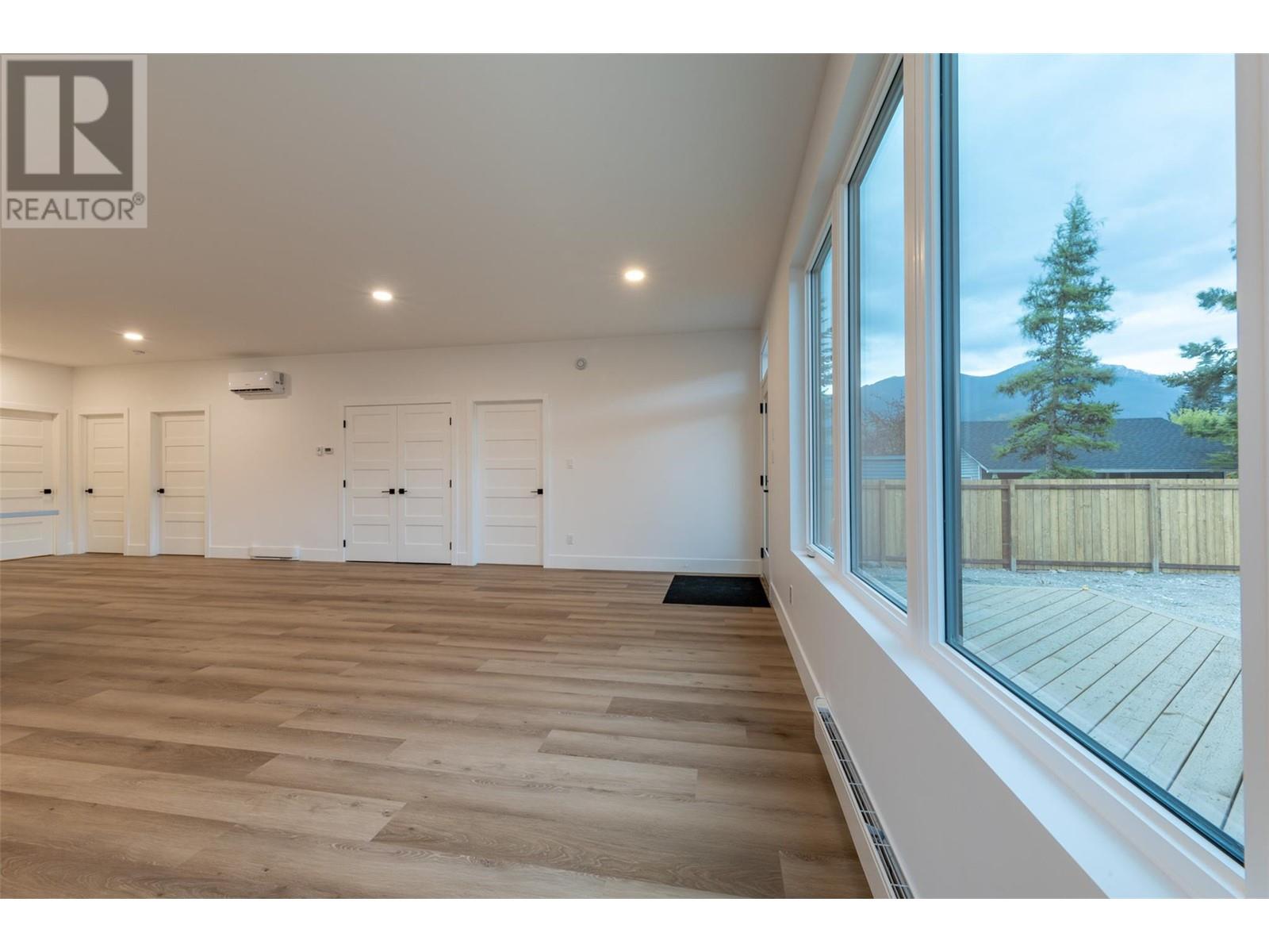 804 9th Street S, Golden, British Columbia  V0A 1H0 - Photo 17 - 10347663