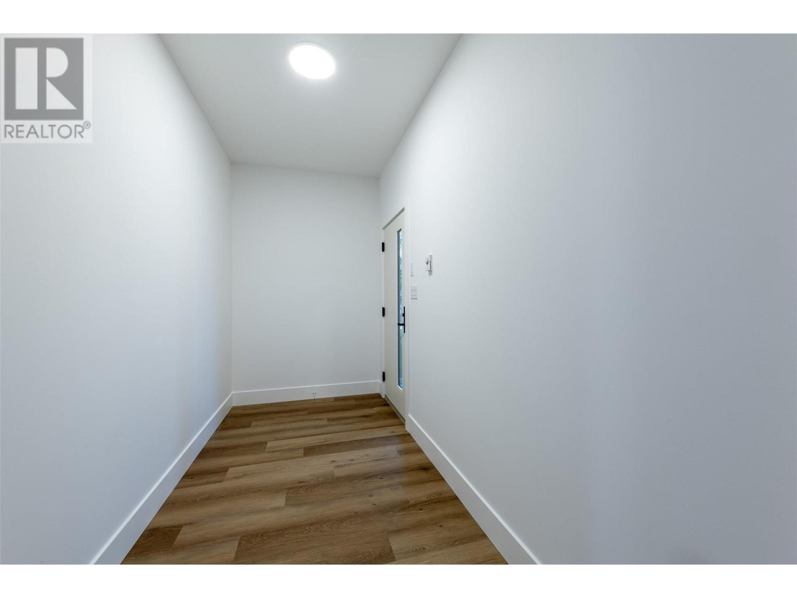 804 9th Street S, Golden, British Columbia  V0A 1H0 - Photo 39 - 10347663