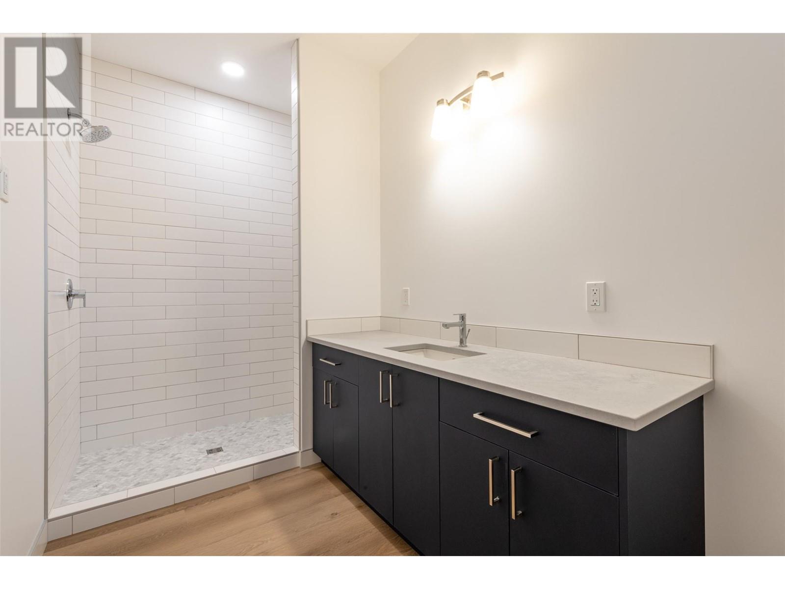 804 9th Street S, Golden, British Columbia  V0A 1H0 - Photo 30 - 10347663