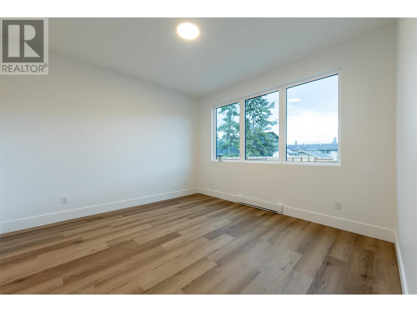 804 9th Street S, Golden, British Columbia  V0A 1H0 - Photo 23 - 10347663