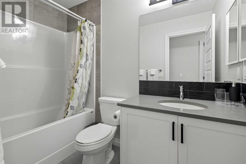 33 Homestead Crescent Ne, Calgary, Alberta  T3J 2K7 - Photo 21 - A2223433