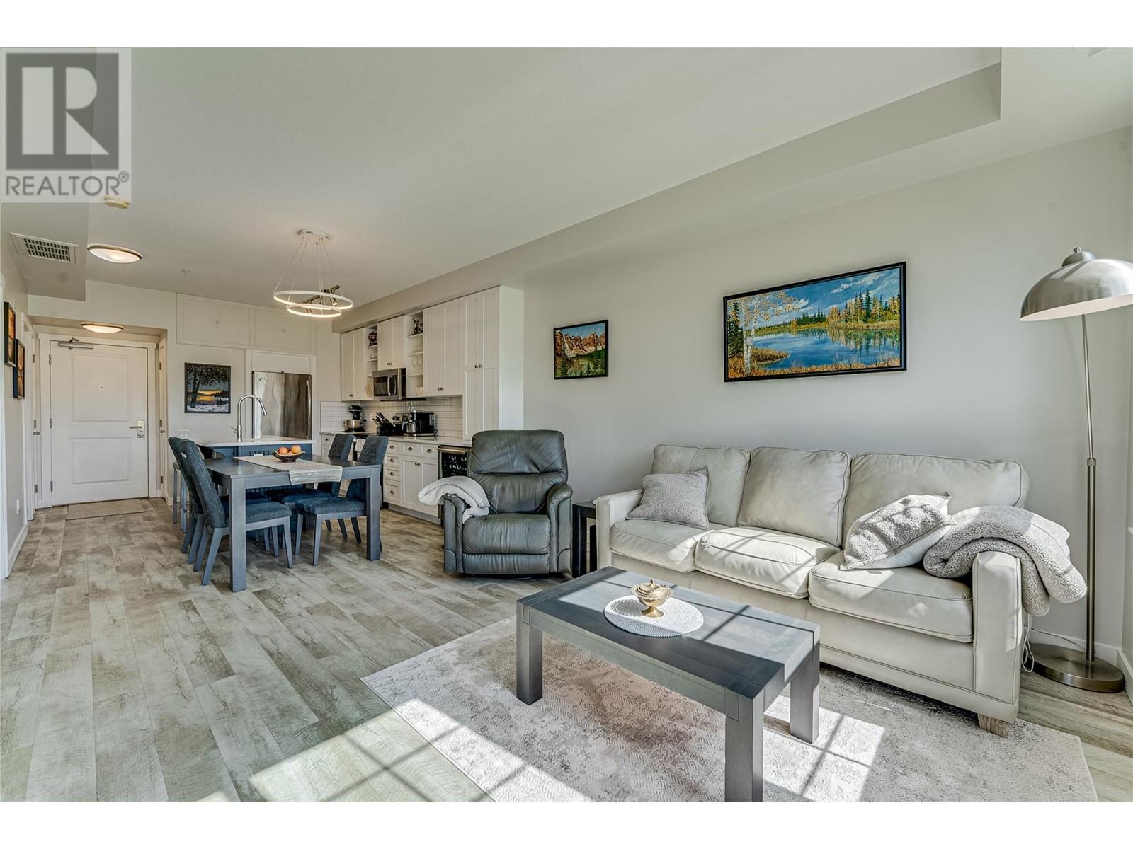 101 Village Centre Court Unit# 235, Vernon, BC V1H1Y8