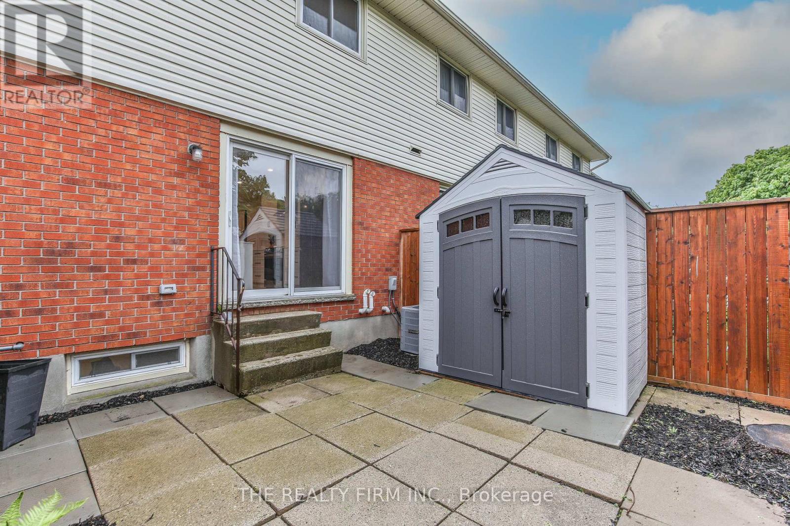 Photo 49 of 49 for 52 - 51 Sholto Drive