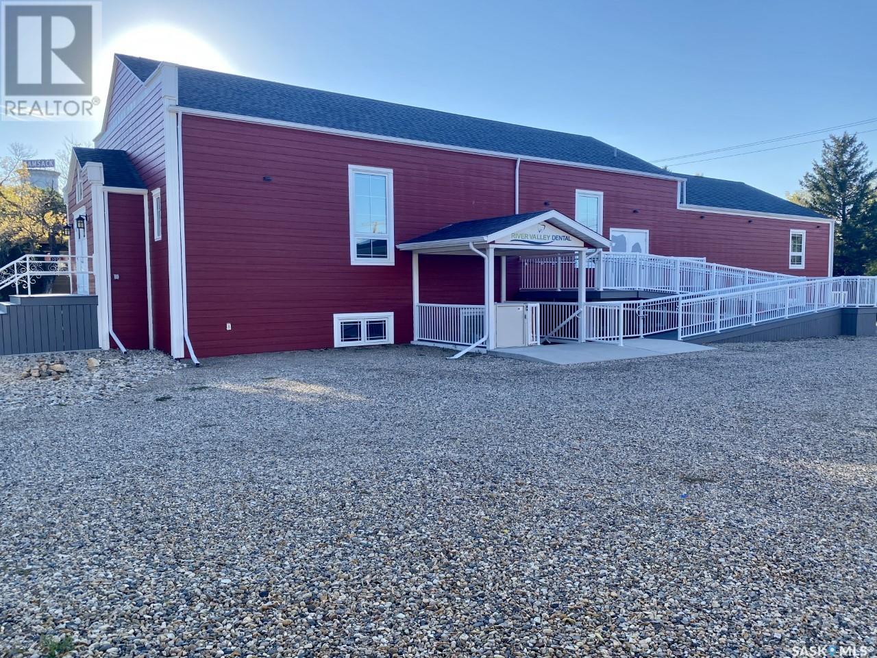 184 Queen Elizabeth Boulevard, Kamsack, Saskatchewan  S0A 1S0 - Photo 2 - SK006991