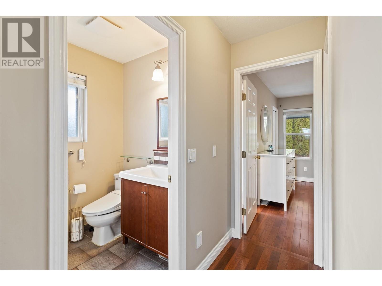837 DUNROBIN Drive, Kamloops, BC V1S1V6