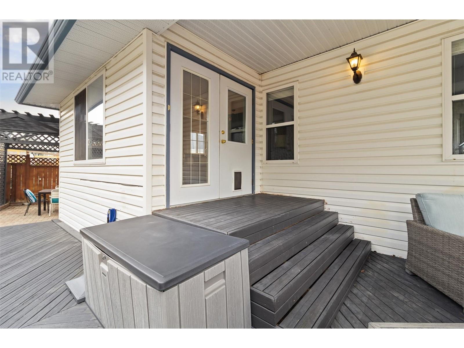 837 Dunrobin Drive, Kamloops, British Columbia  V1S 1V6 - Photo 17 - 10347206