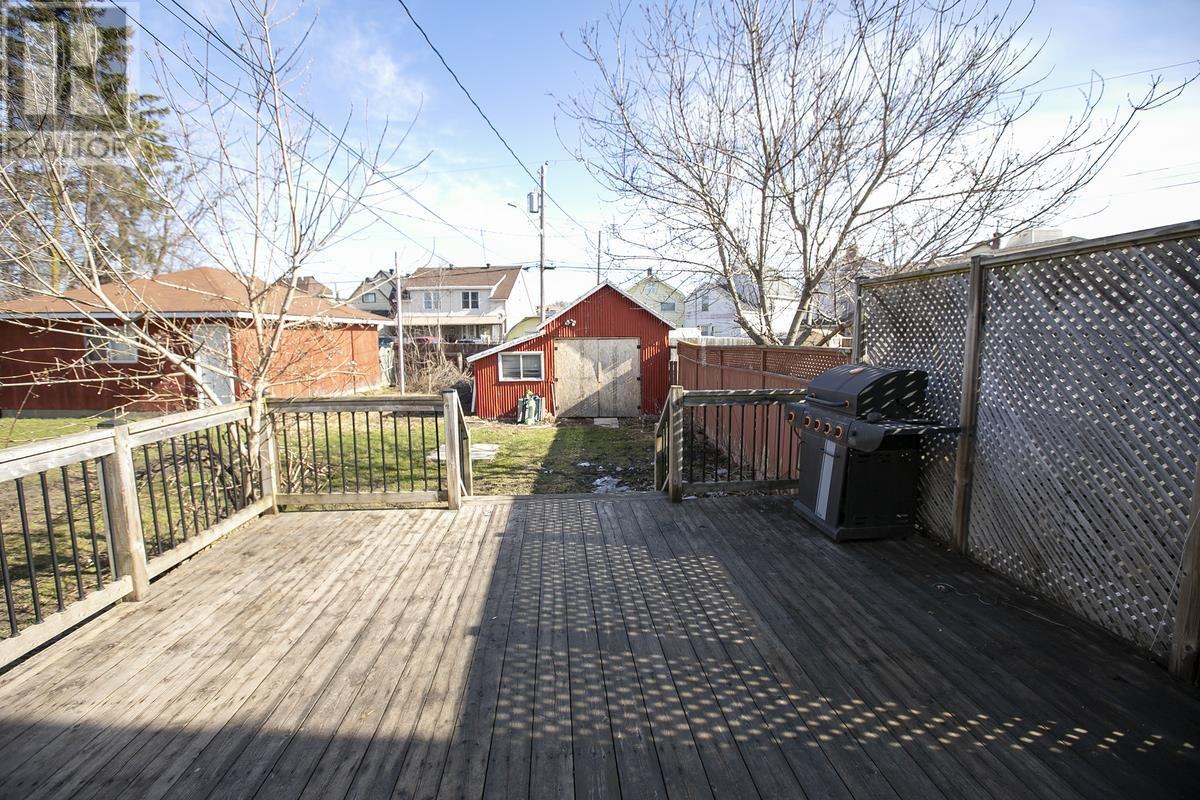 158 St. Andrew's Ter, Sault Ste. Marie, Ontario  P6A 1K9 - Photo 5 - SM250921