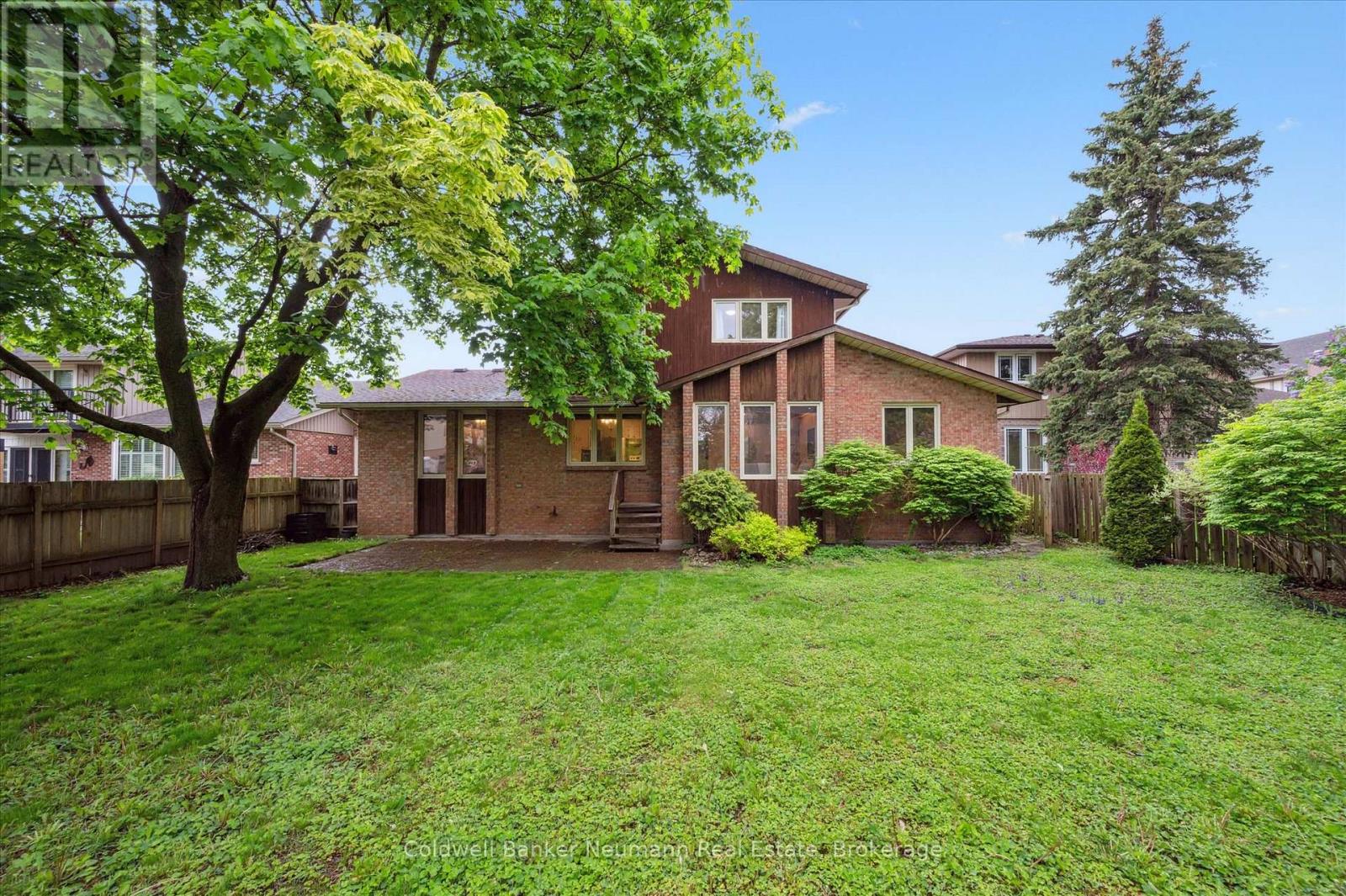 15 Hands Drive, Guelph, Ontario N1G 3E6 - Photo 44 - X12172359