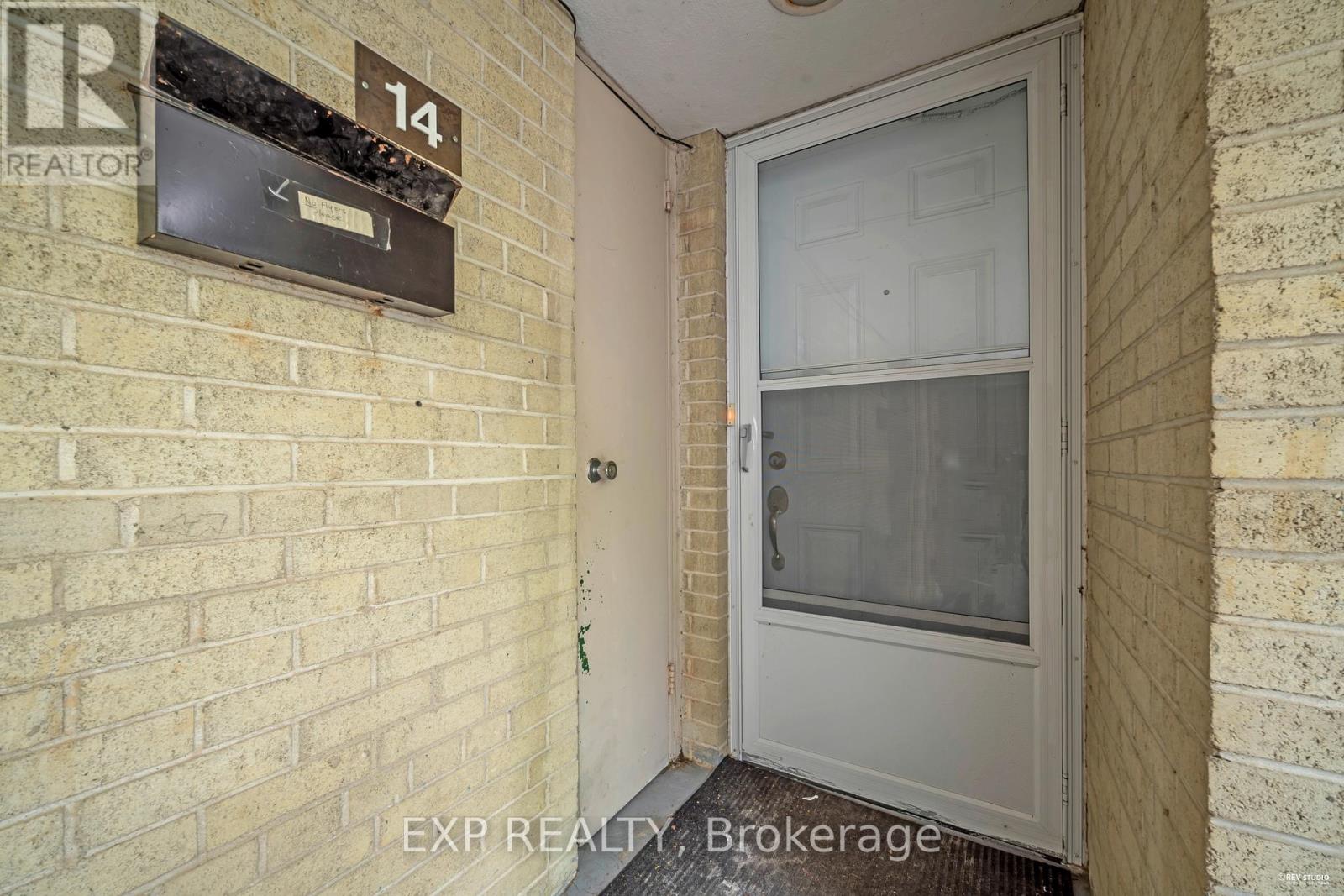 14 - 33 Four Winds Drive, Toronto, Ontario  M3J 1K7 - Photo 3 - W12171163