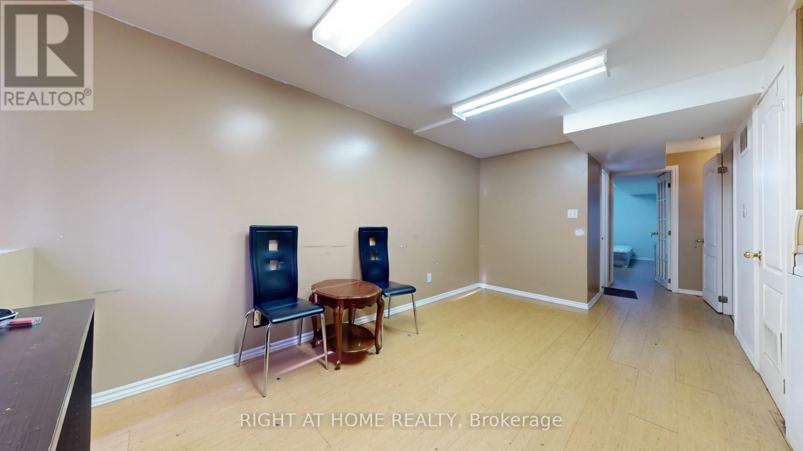 73 Mare Crescent, Toronto, Ontario  M9W 7E7 - Photo 38 - W12172341