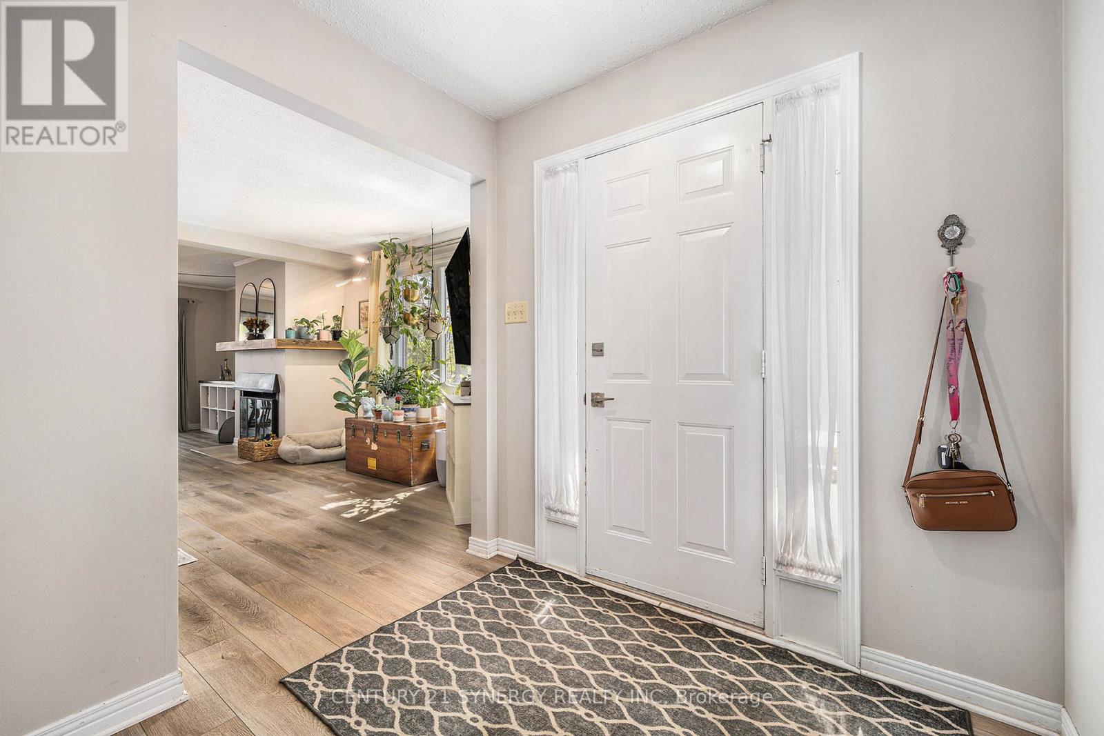 Property at 37 - 502 STRATAS COURT image 3