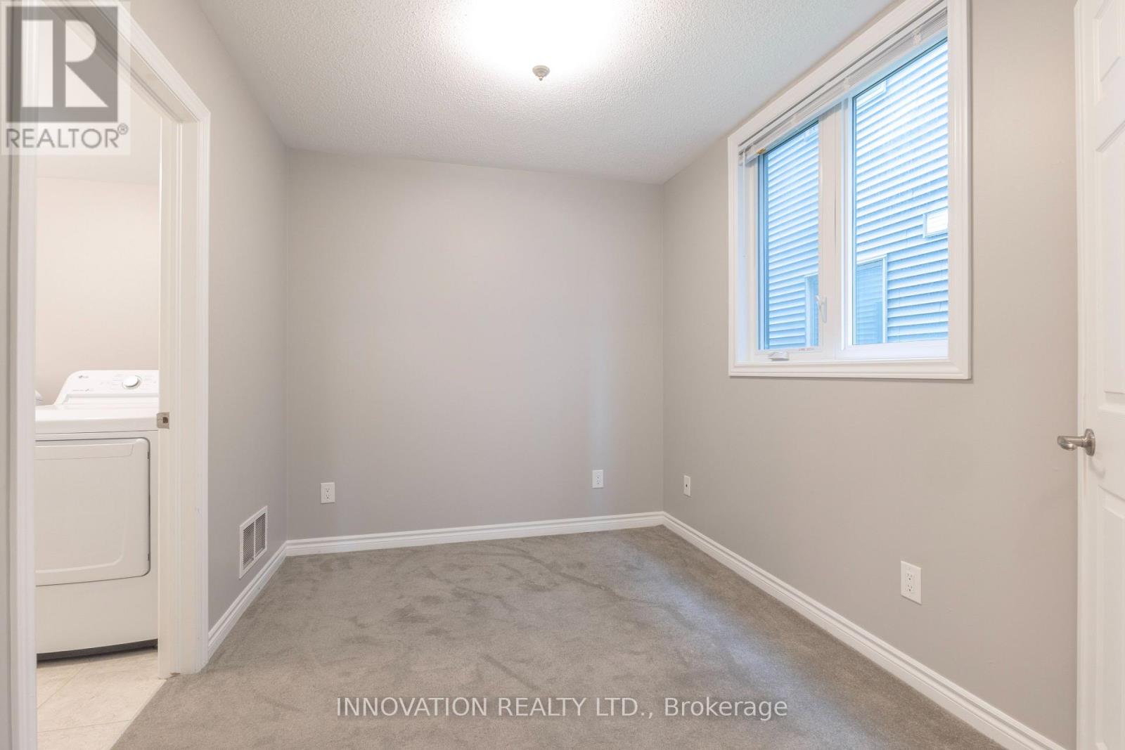 29 Caspian Row, Ottawa, Ontario  K2V 0R7 - Photo 5 - X12172384