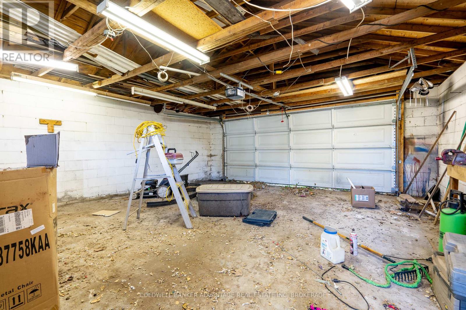 76 East 24th Street, Hamilton, Ontario  L8V 2Y1 - Photo 18 - X12172352