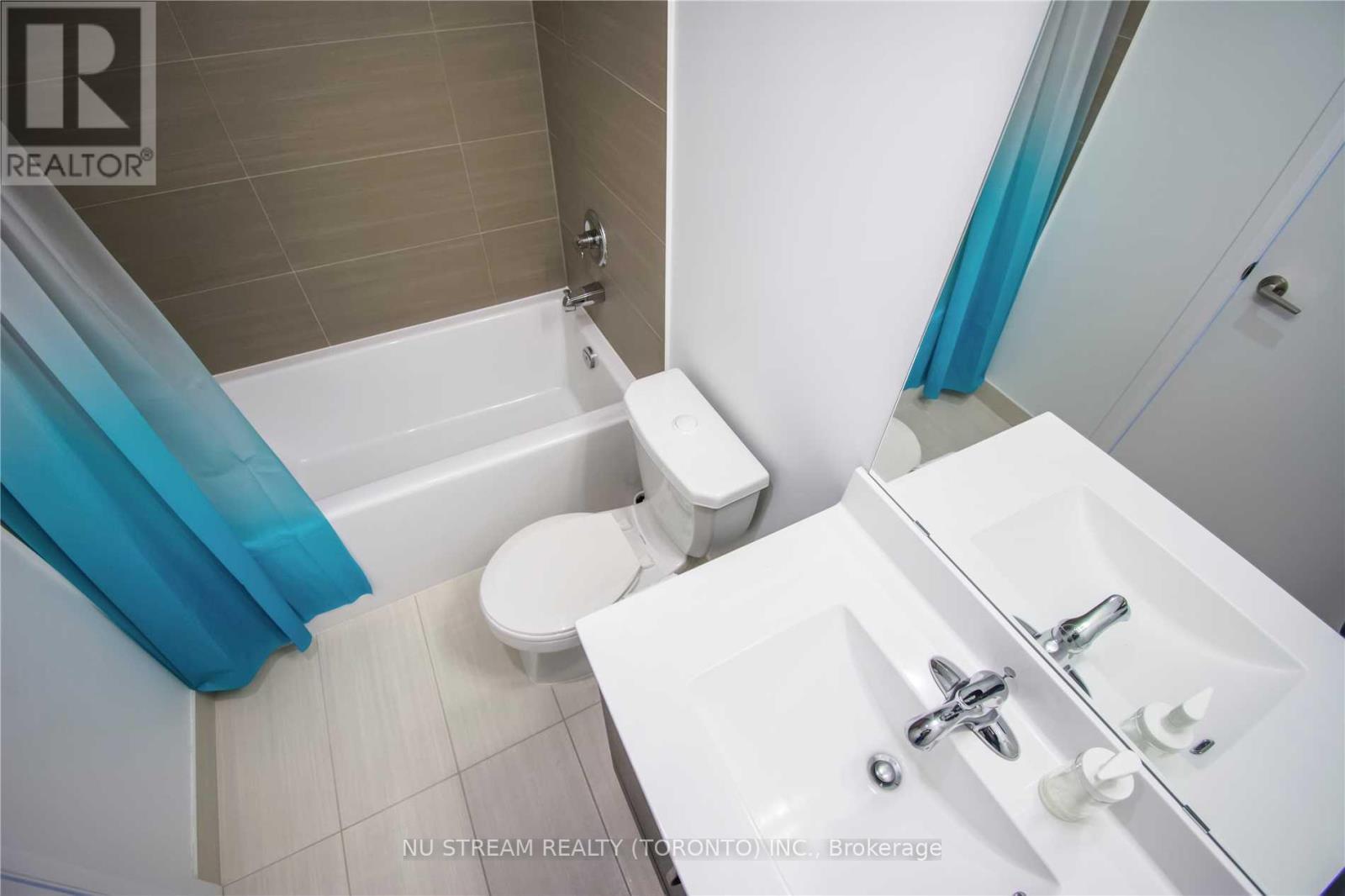 1911 - 55 Ann O'reilly Road, Toronto, Ontario  M2J 0E1 - Photo 16 - C12172344