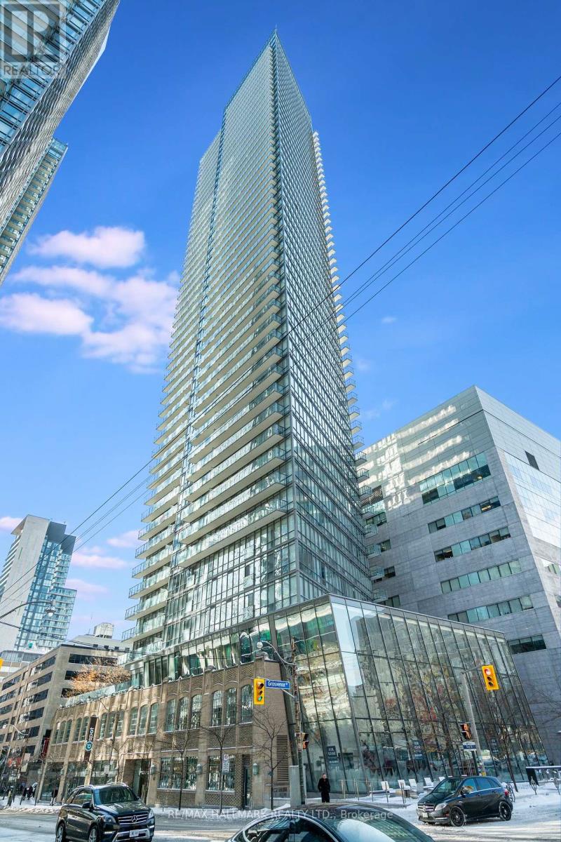2307 - 832 Bay Street, Toronto, Ontario  M5S 1Z6 - Photo 5 - C12172361