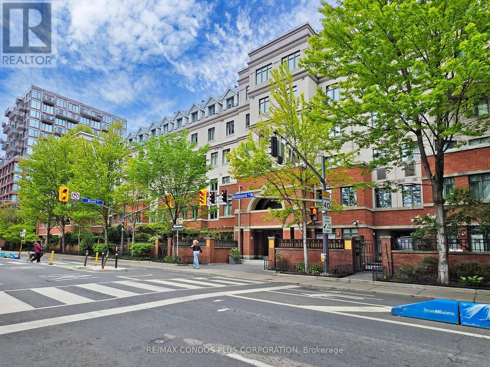 325 - 500 Richmond Street W, Toronto, Ontario  M5V 3N4 - Photo 37 - C12172378
