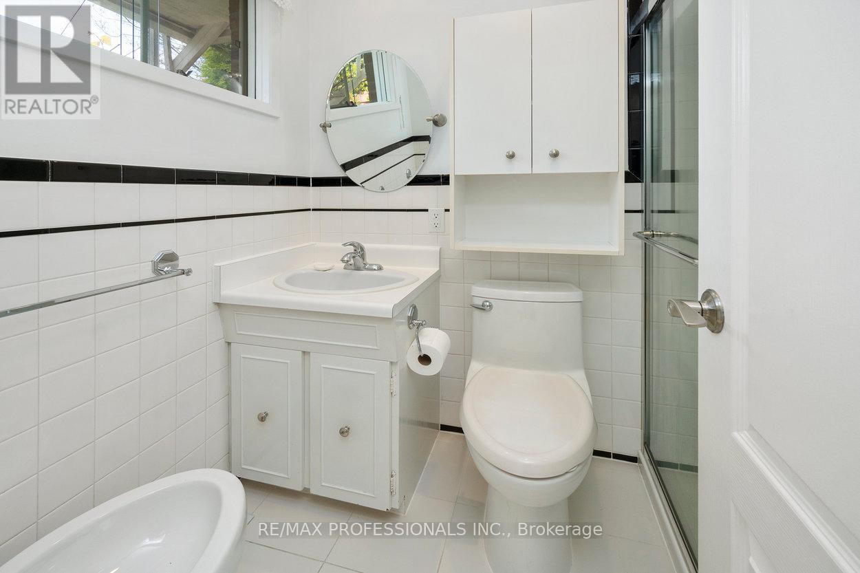 116 Borden Street, Toronto (University), Ontario  M5S 2N1 - Photo 20 - C12172380