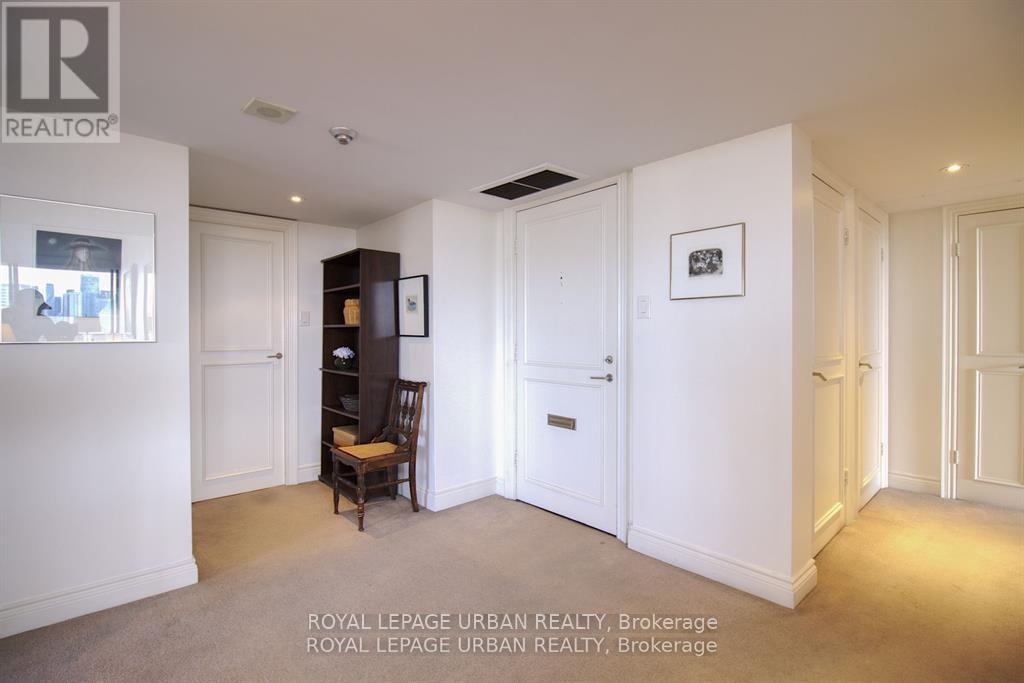 1502/03 - 20 Avoca Avenue, Toronto, Ontario  M4T 2B8 - Photo 5 - C12172391