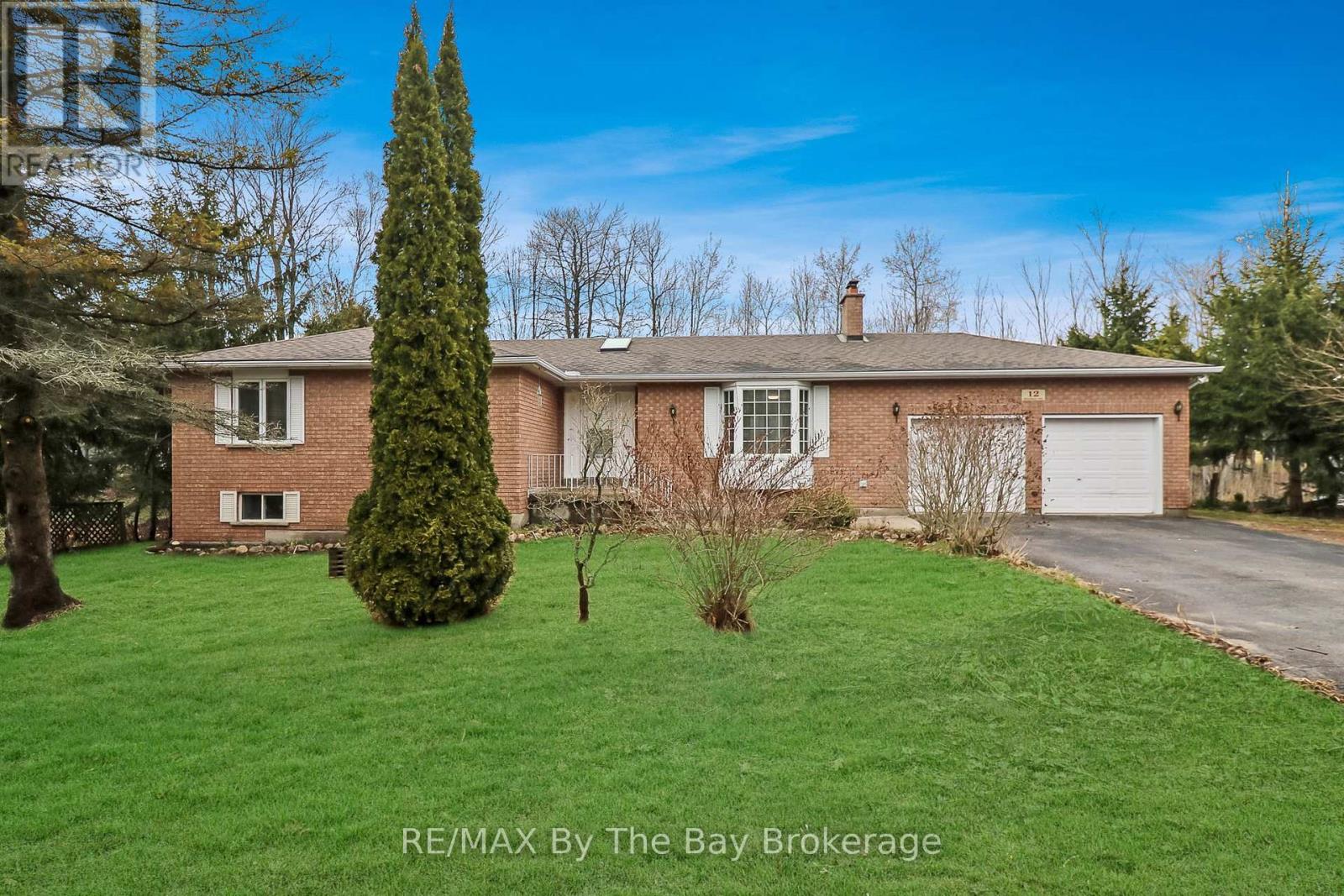 Property at 12 BRIDLEWOOD CRESCENT image 1