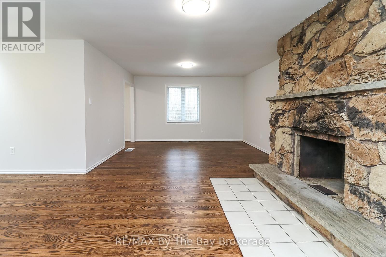 12 Bridlewood Crescent, Wasaga Beach, Ontario  L9Z 1B4 - Photo 13 - S12094657