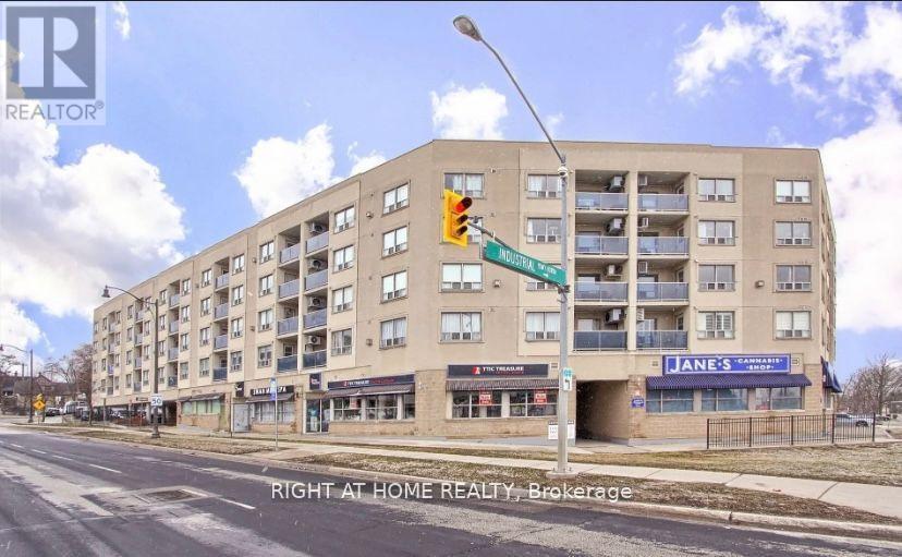 517 - 160 WELLINGTON STREET E, Aurora, Ontario