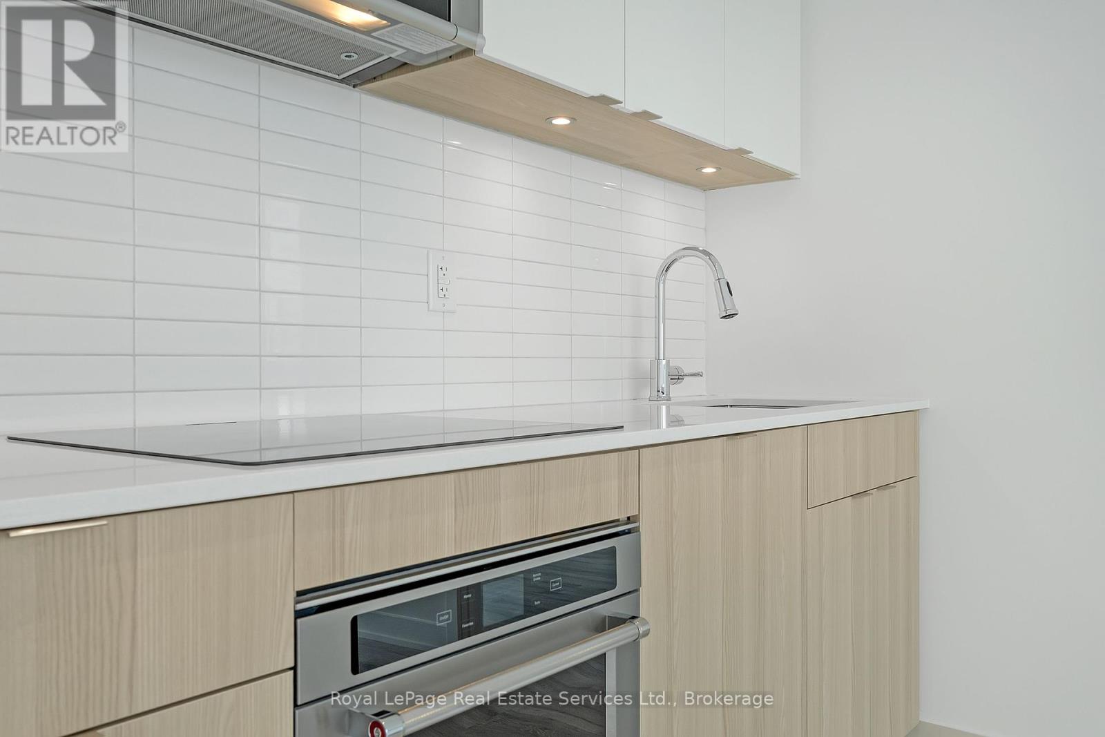 1214 - 220 Missinnihe Way, Mississauga, Ontario  L5H 1G5 - Photo 13 - W12172414