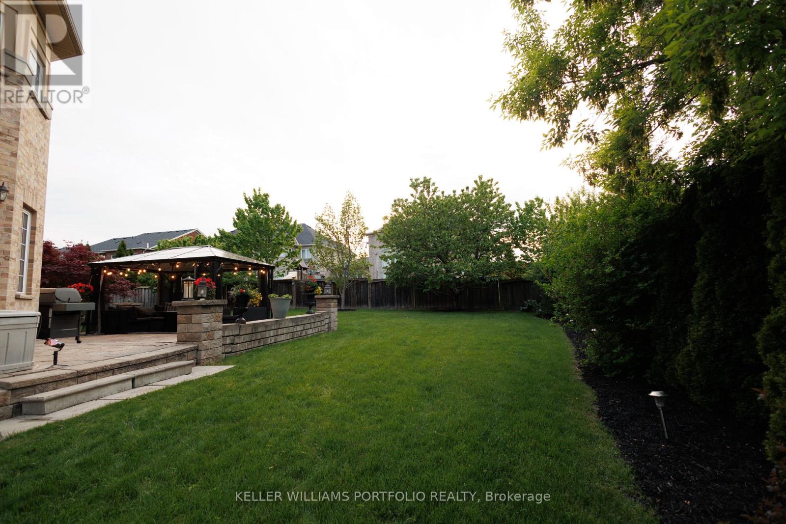 26 Louvain Drive, Brampton, Ontario  L6P 1W6 - Photo 46 - W12172356